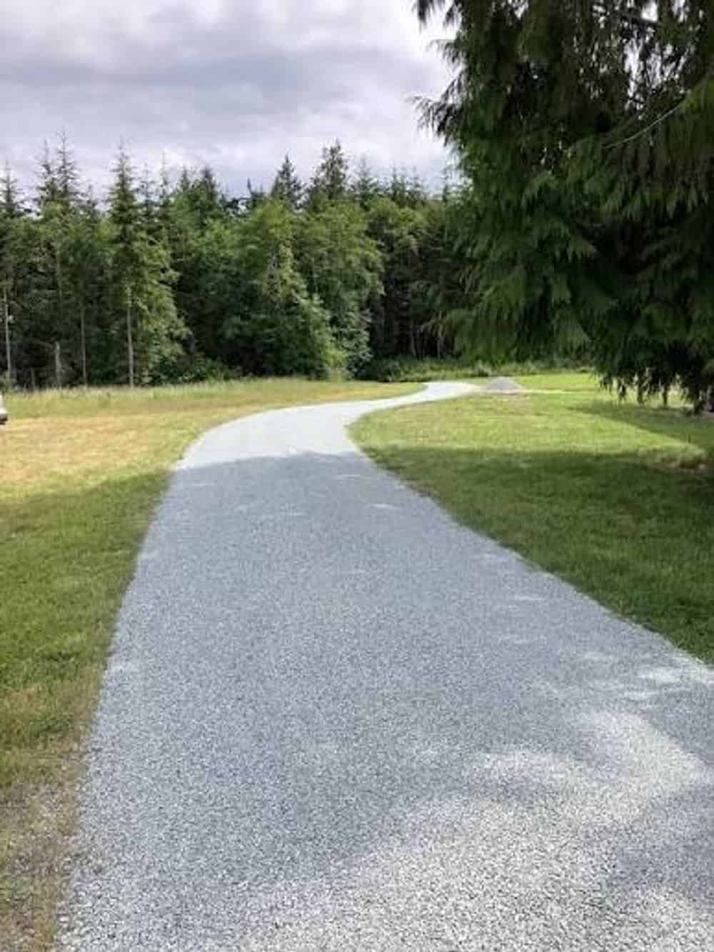 Gravel Driveway Installation image