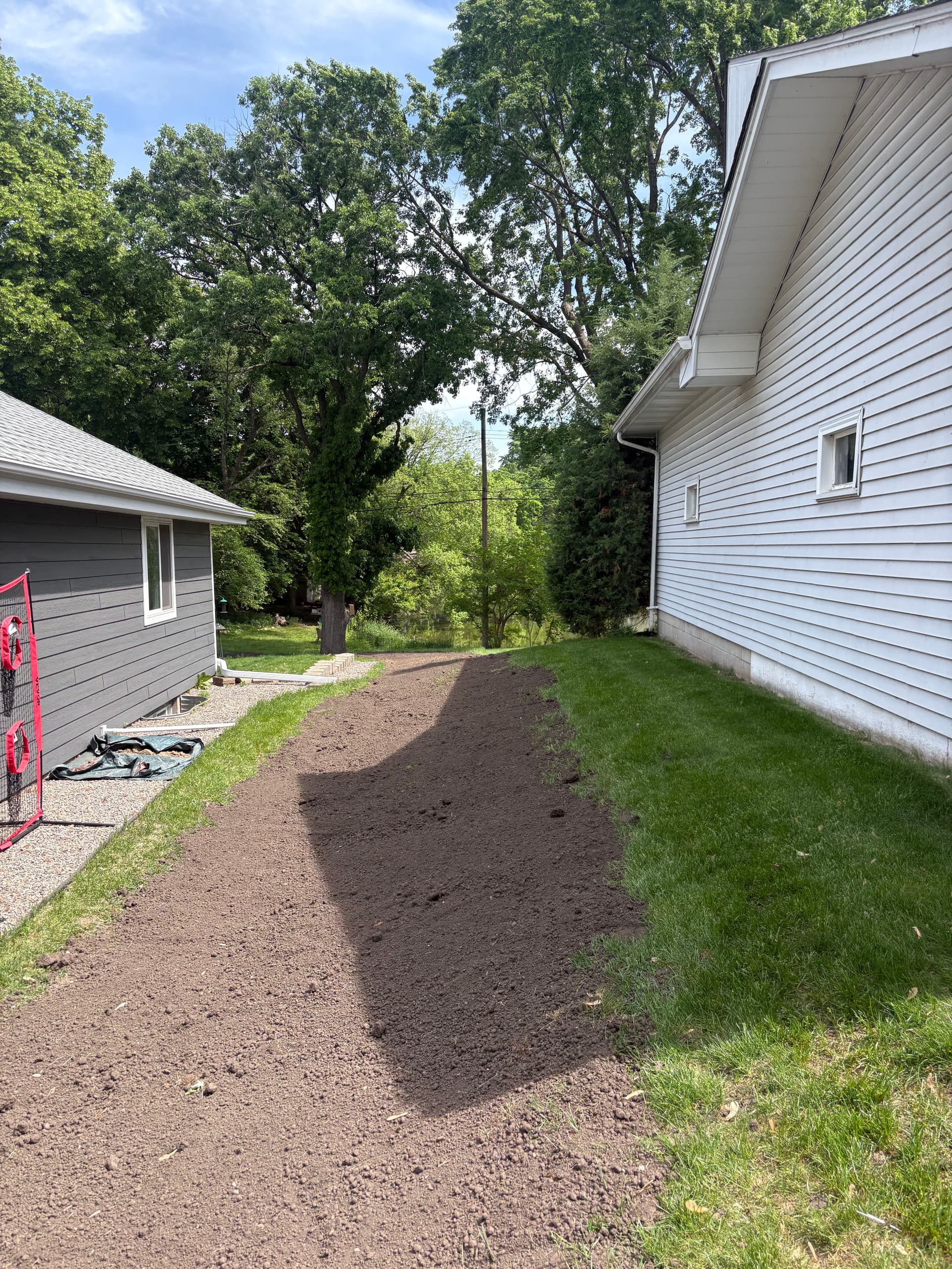 Gallery photos for Yard Grading and Topsoil Prep to Fix Drainage Problems: Image #1