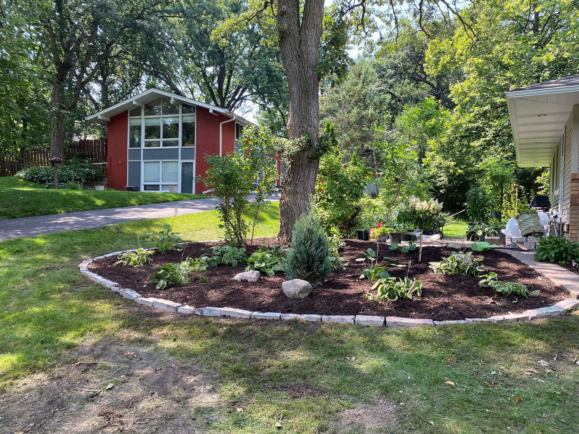 Gallery photos for Flower Bed Overhaul with Sod Installation: Image #5